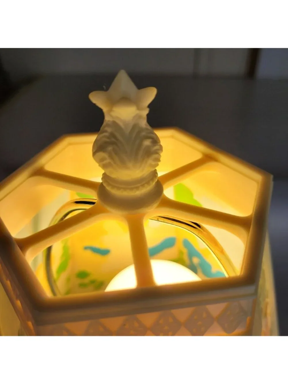Vintage Indian Lamp Angel Flowers and Dove Lithophone Resin Plastic